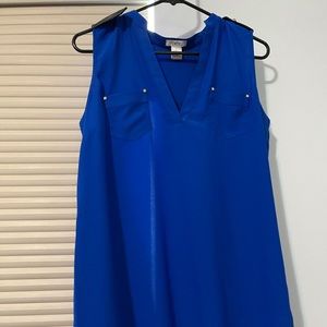 SHIPPING NOT INCLUDED - dry cleaned